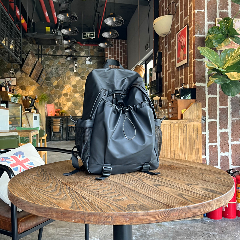 2025新款防水布大容量双肩包日常通勤时尚休闲小众电脑背包潮书包