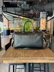 Business Casual Genuine Leather First-Layer Cowhide Travel Bag Storage Bag for Men and Women Short-Distance Carry-On Luggage Bag Large Capacity