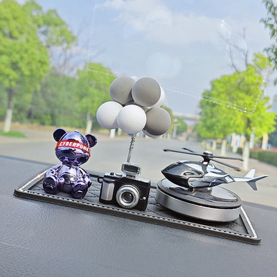 车上装饰可爱镀金熊车内香薰摆件