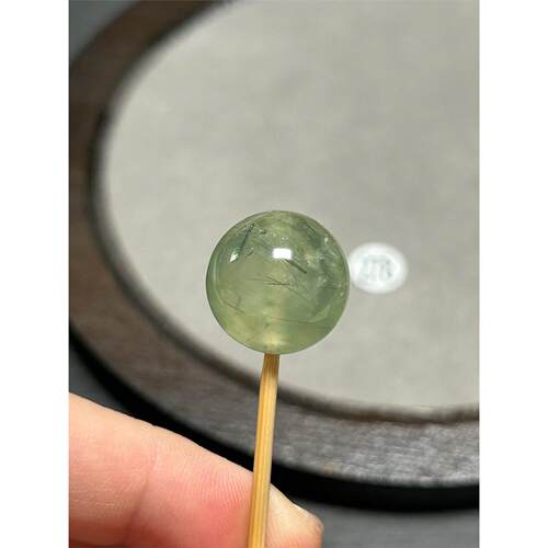 16.7mm葡萄石单珠278晶体