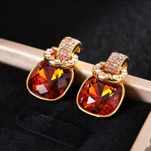 复古港风优雅气质红色方糖耳钉精致时尚耳饰气质简约高级感耳环女