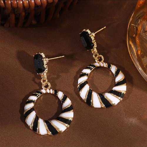 925银针镶钻镂空黑白相间耳环女