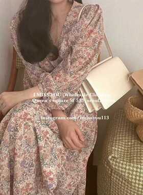 2025春季韩国东大门imi*syou米粉色V领雪纺碎花连衣裙收腰显瘦