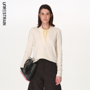 UNRESTRAIN「UNR」重叠书卷 上衣女 深V小立领拼接印花尖领长袖