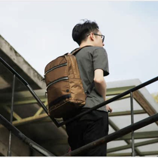 791秒杀 SUMDEX森泰斯男时尚 旅行商务休闲尼龙电脑双肩背包NON