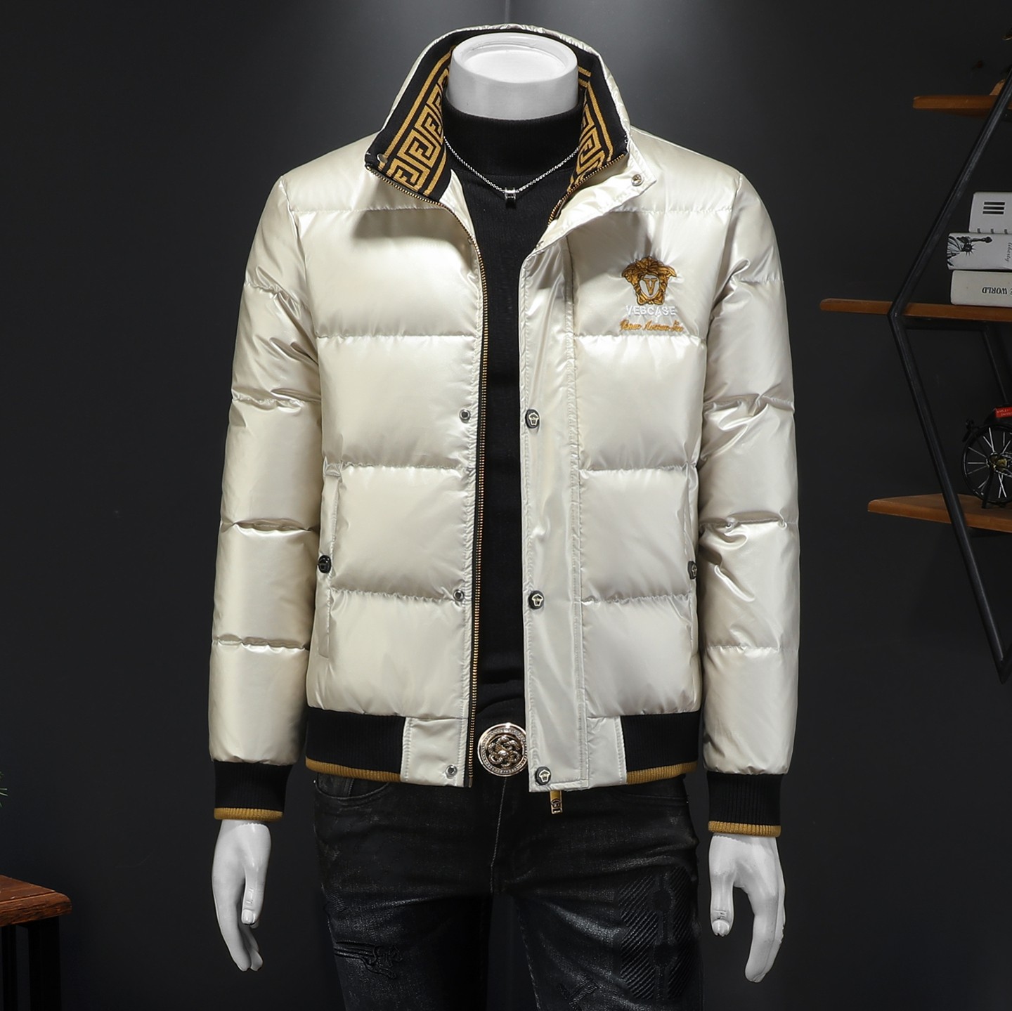Y9812P3302025高端冬季90%白鸭绒绣花立领羽绒服假模375，男装羽绒服，钱塘6016-1(原3019)