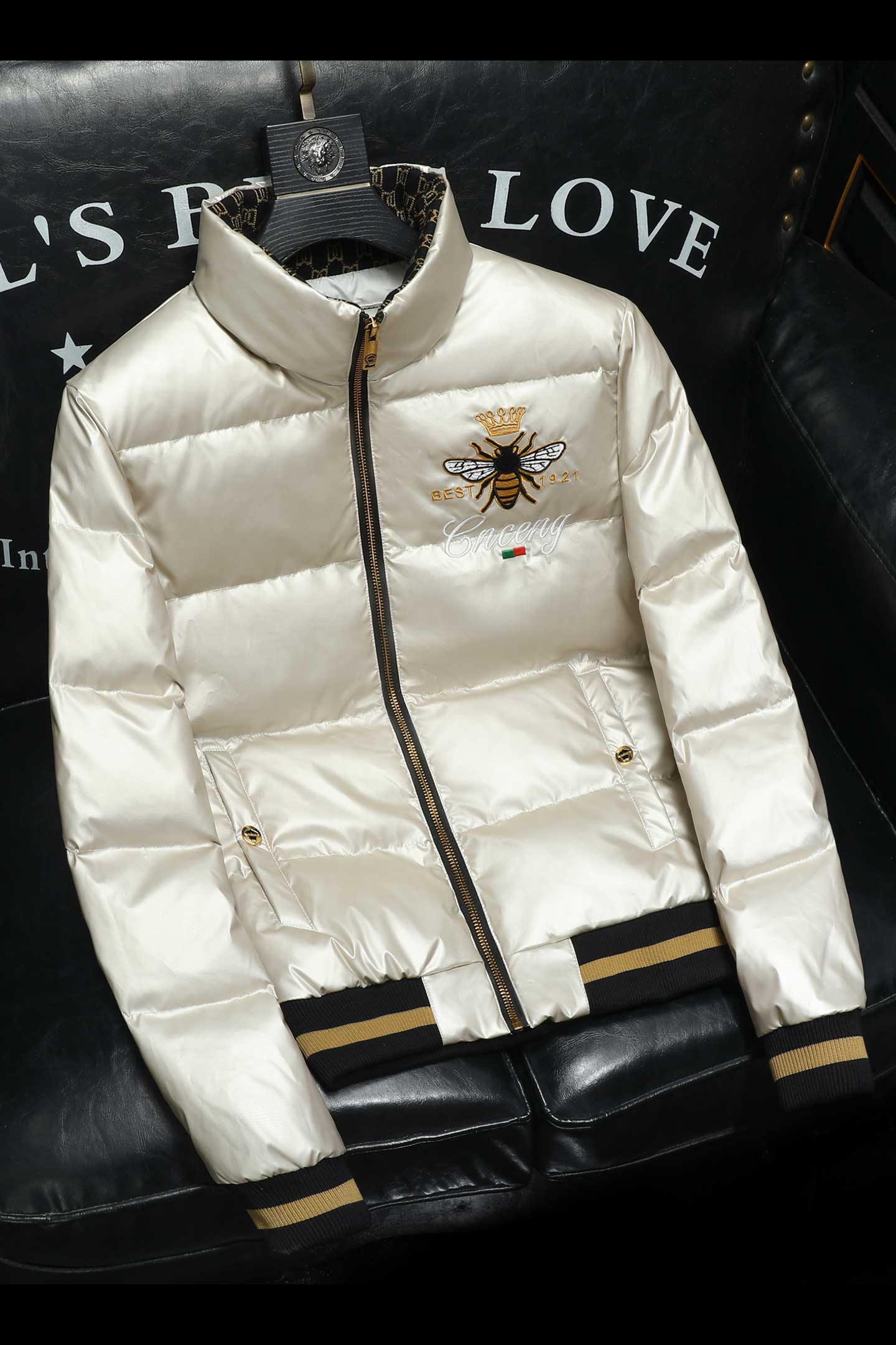 Y9502P3352024高端冬季90%白鸭绒亮面立领羽绒服沙发385,男装羽绒服,钱塘6016-1(原3019)