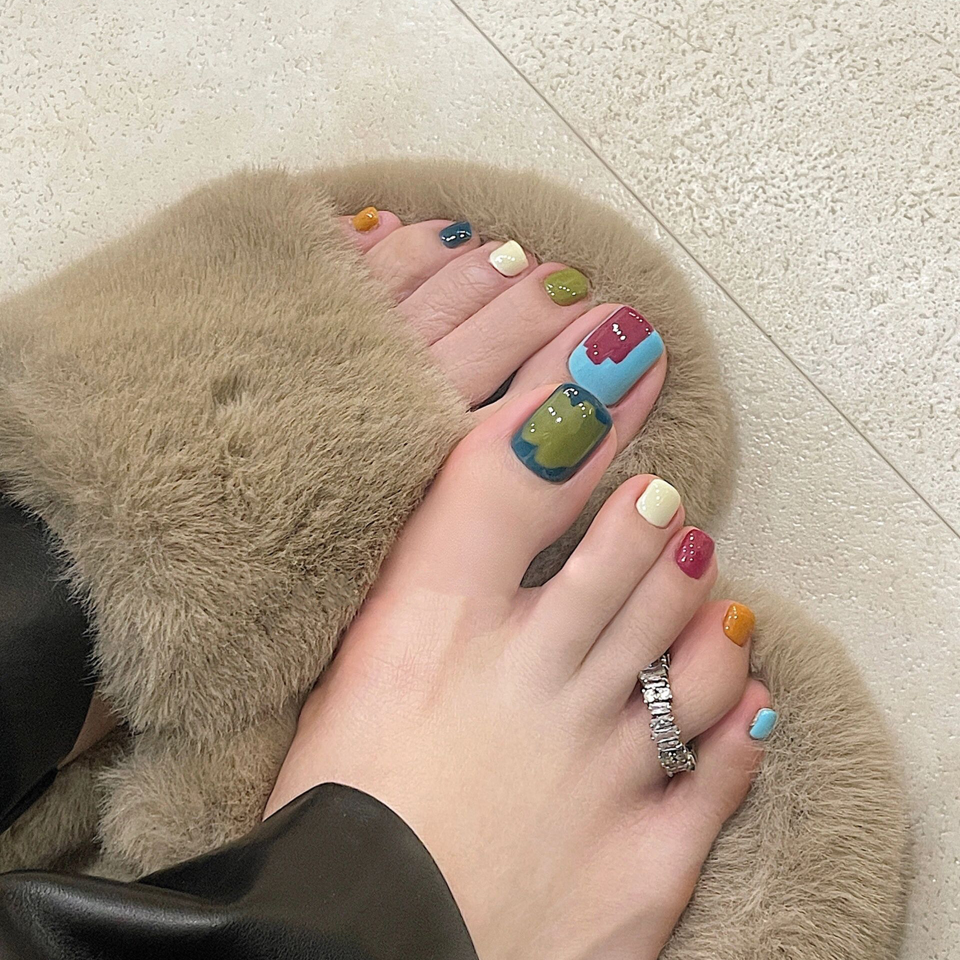 淳贵人假脚指甲贴片 夏日显白手绘涂鸦美甲成品 纯手工脚趾穿戴甲