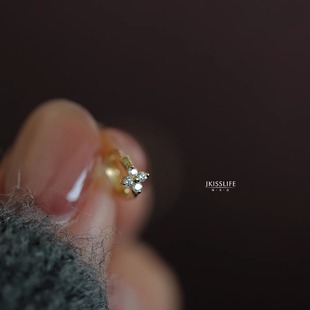 9K黄金 迷你小花 唯美四叶花K金耳骨环 甜美精致 低位耳洞耳环
