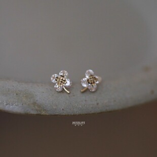 9K黄金 精致清透四叶草K金耳钉 日常百搭精致通勤舒适耳饰 小幸运