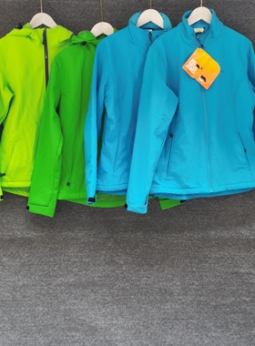 番米粒2件包邮出欧美女款软壳冲锋衣79.99欧元