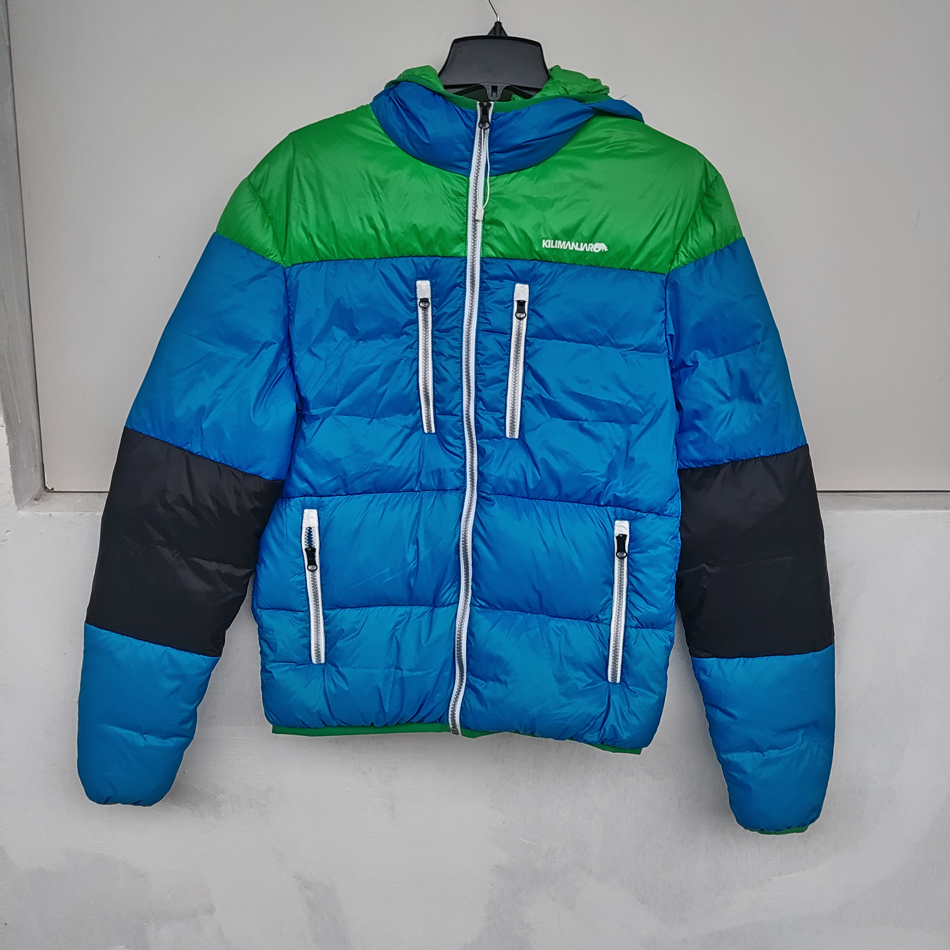 番米粒2件包邮出口欧美样衣男士轻薄连帽羽绒服蓝绿黑拼接袖偏长