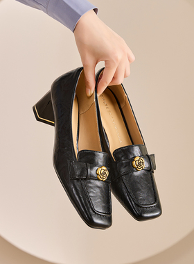 DFuse山茶花方头粗跟乐福鞋女黑色皮带扣通勤气质单鞋复古小皮鞋