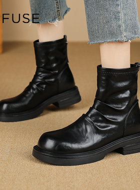 D：Fuse/迪芙斯黑色靴子褶皱短筒女靴2025冬季新款马丁靴厚底百搭