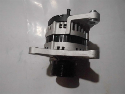 云内国五发电机JFZ270-0501申湖原厂配件28V70A图号YNF40-70041-1