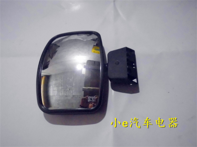 东风柳汽乘龙H7右车门照地镜总成带支架原厂配件图号G20-8202040