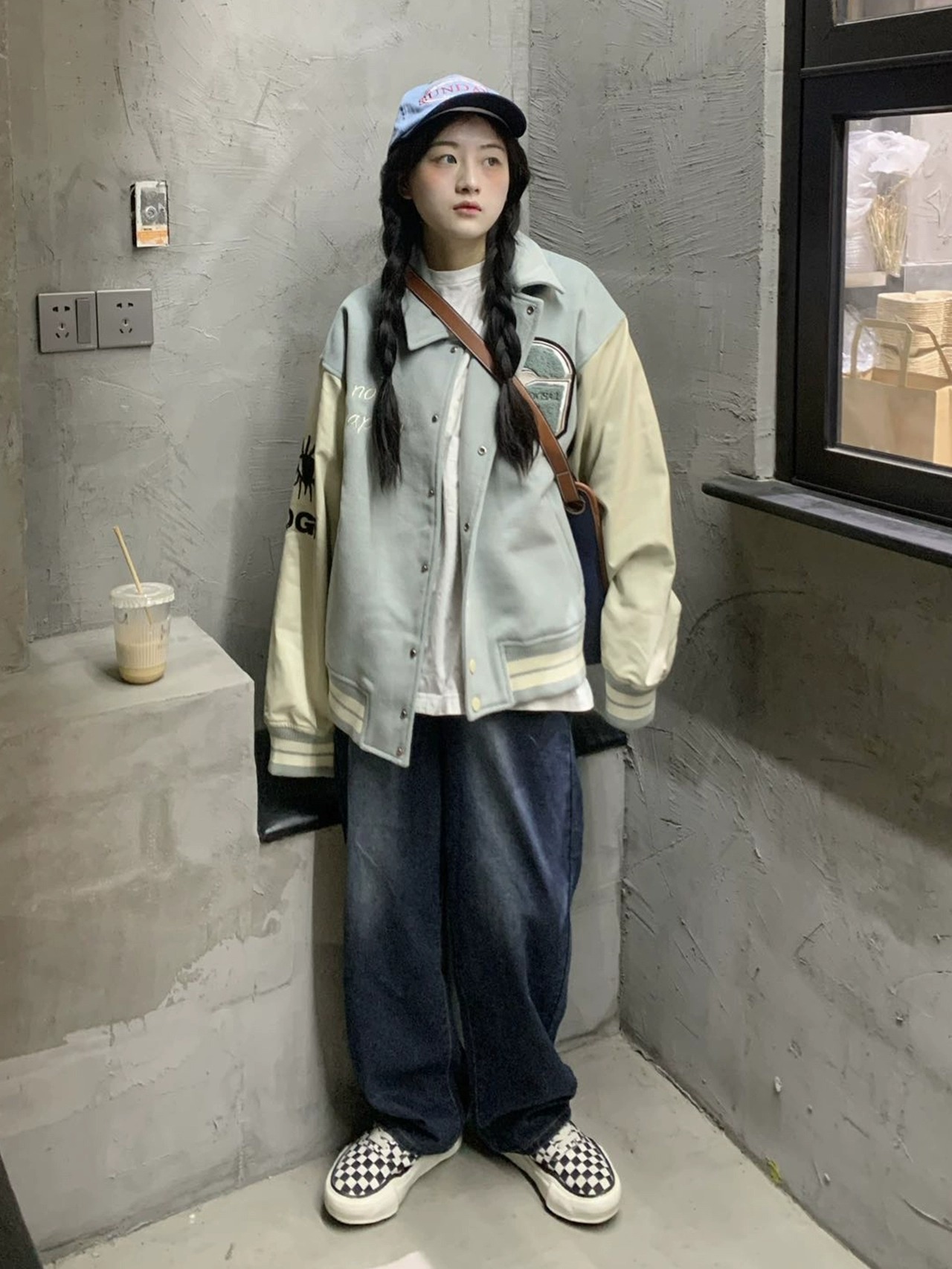 美式高街拼接翻领棒球服女秋冬新款加厚刺绣拼接情侣夹克外套上衣