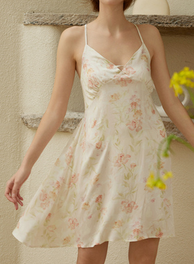 性感深V露背花卉绵绸夏季睡裙贡缎吊带连衣家居女士甜美显瘦裙子