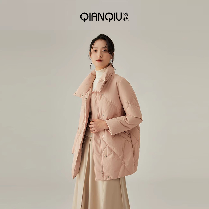 羽绒服中长款连帽外套浅秋