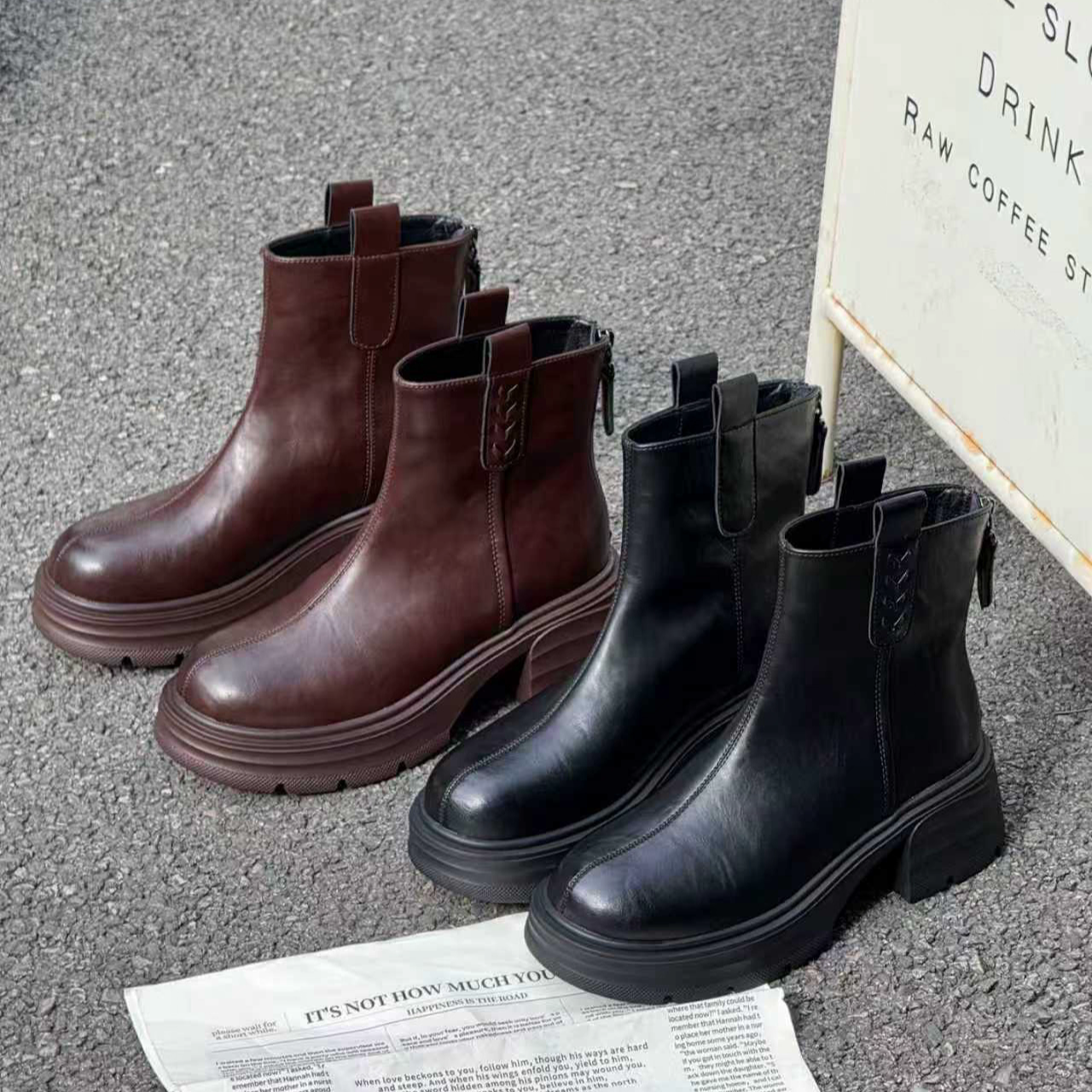 10-2软皮加绒厚底粗跟英伦风切尔西短靴女2025冬增高后拉链马丁靴