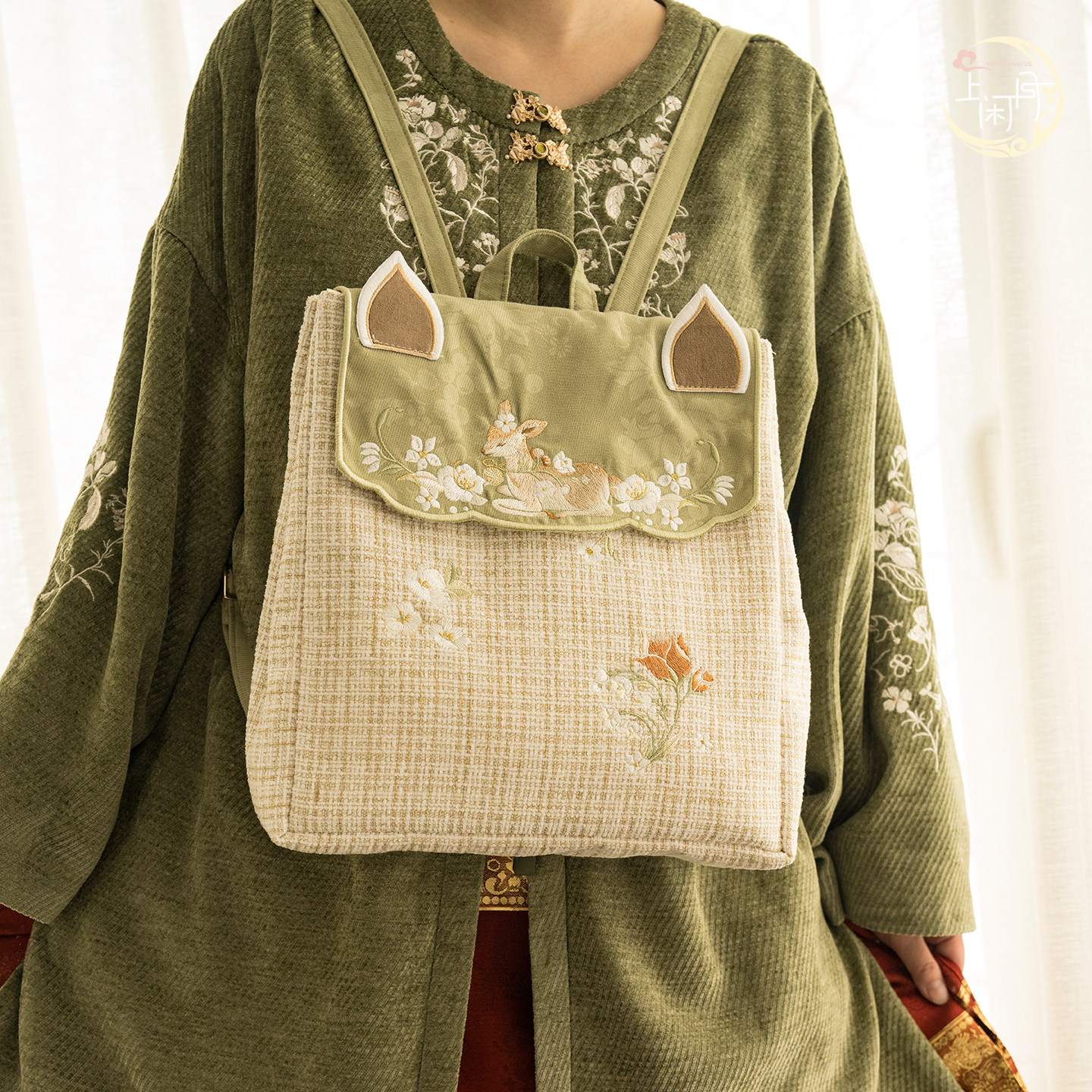 上闲月 中国古风汉服小鹿翻盖暗袋拉链双肩背包大容量女春秋冬款
