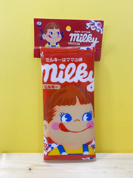 peko 不二家牛奶妹~扣包笔袋-红