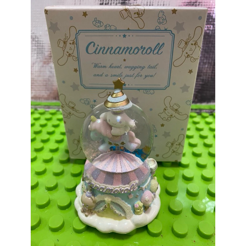 2017年 大耳狗玉桂狗 水晶球 摆饰品 绝版收藏