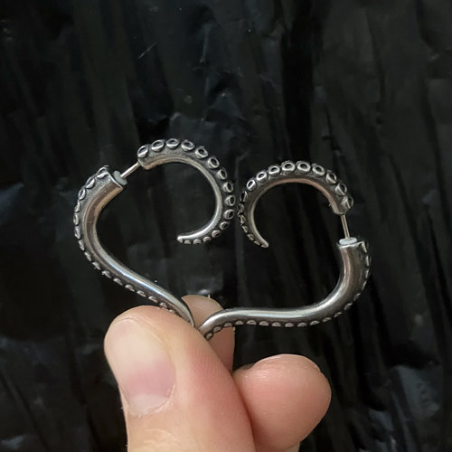 钛钢克苏鲁周边耳钉立体精致
