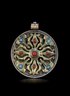 尼泊尔铜鎏银镶嵌宝石十字金刚杵佛牌挂饰2