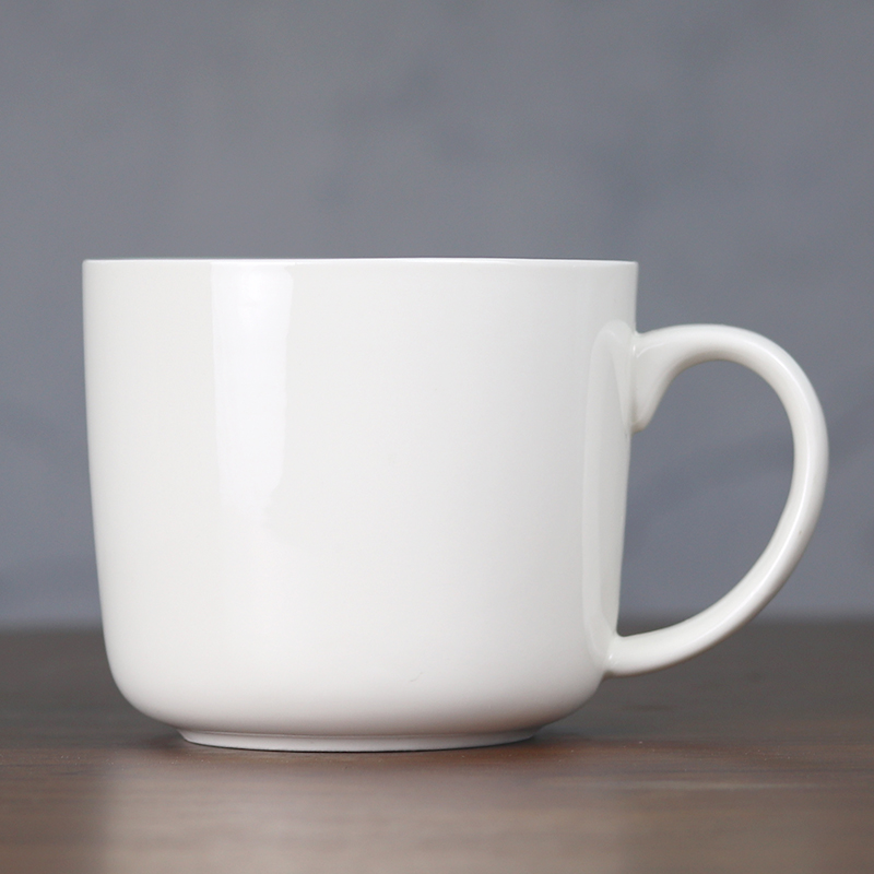 纯白色陶瓷马克杯大容量喝水杯