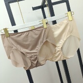 特价 女 中高腰无痕包臀三角内裤 出口韩国原单vivien内裤 女简约净版