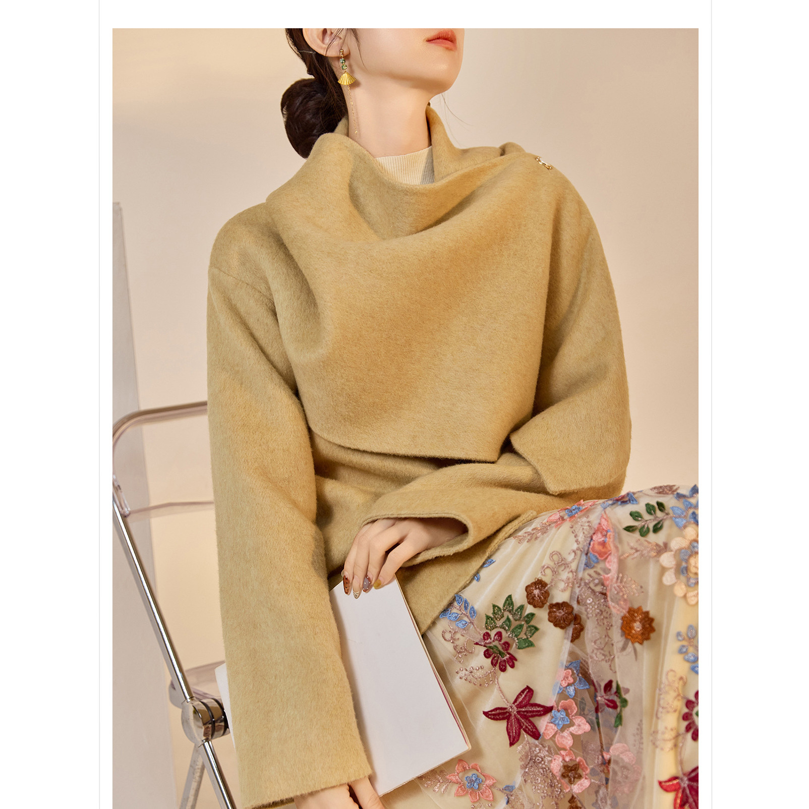 2025冬装新款轻奢新中式高端围巾领斗篷式羊毛双面呢大衣半裙套装