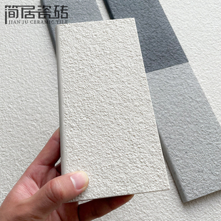 奶油色全通体荔枝纹麻面防滑瓷砖别墅室外庭院子广东佛山地砖墙砖