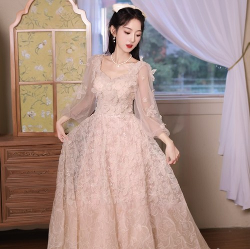 仙女法式晚礼服女花朵2026新款吊带主持订婚连衣裙轻奢小众高端