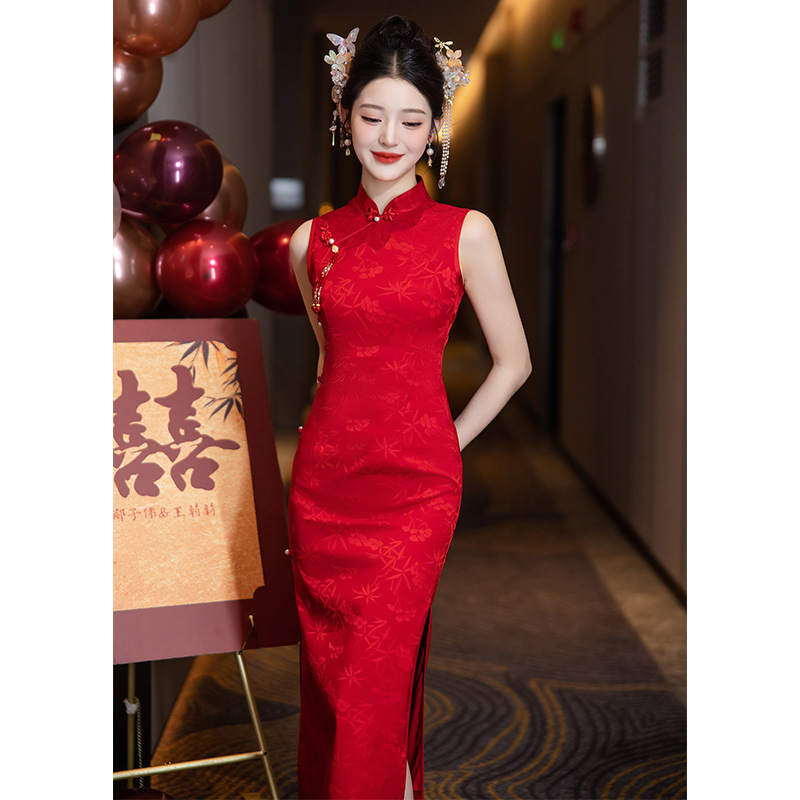 结婚便装订婚礼服2025新款酒红色