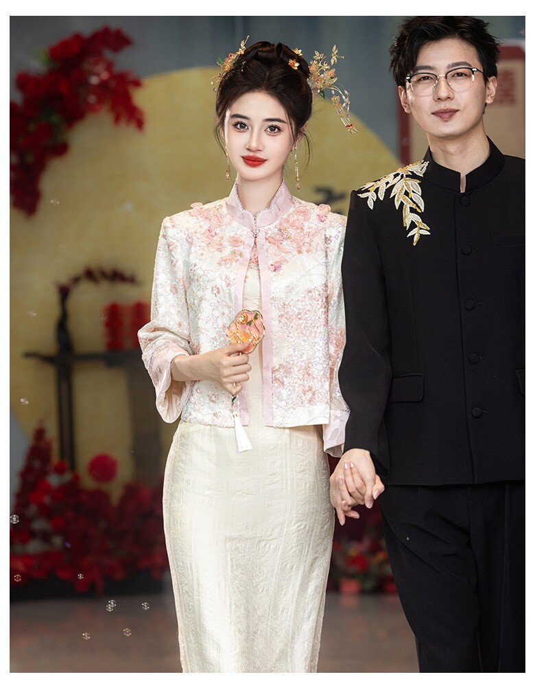 2025新款新中式粉色订婚礼服高级感优雅旗袍两件套结婚出阁敬酒服
