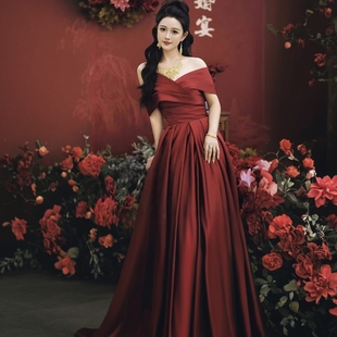 2026新款法式轻婚纱新娘结婚敬酒服一字肩显瘦订婚孕妇回门礼服女