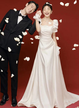 迎宾礼服缎面轻婚纱小拖尾