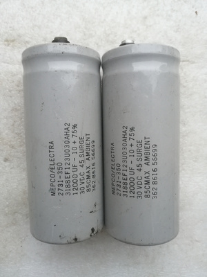 拆机 美国灰皮麦景图MEPCO 30v 12000uf 螺丝脚电容
