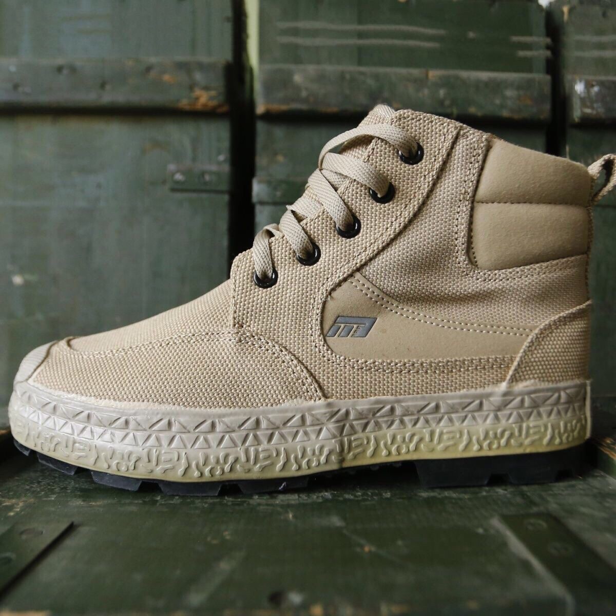 1137强步户外帆布防水纳米三防解放鞋正宗劳保鞋男夏季新胶鞋高帮