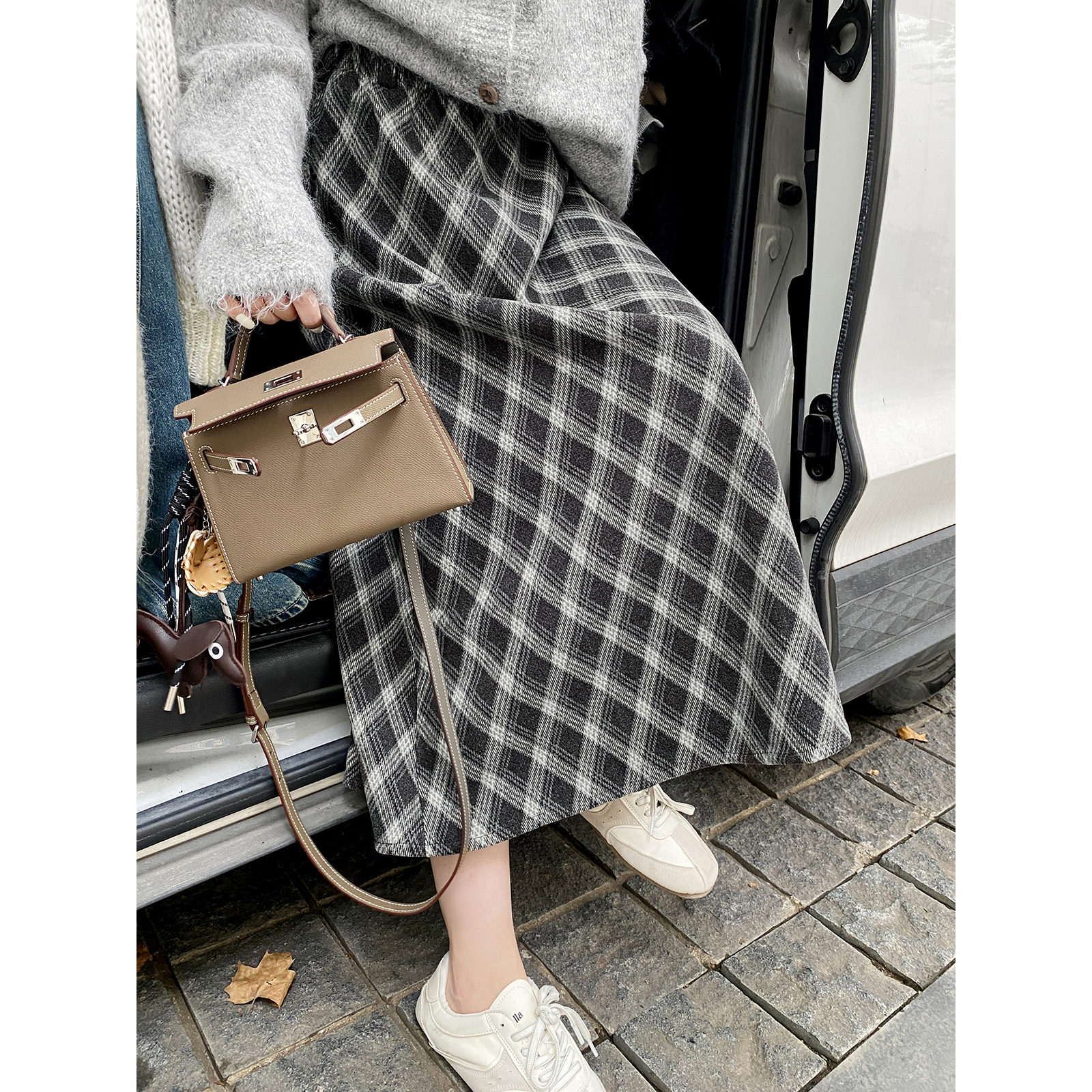 美己己 秋冬复古毛呢格纹半身裙15羊毛高腰宽松显瘦遮胯a字中长裙