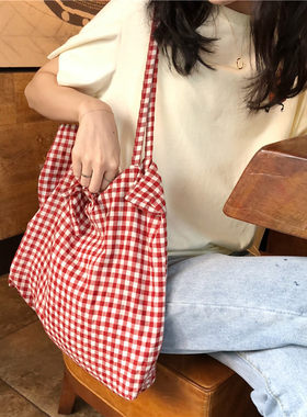 夏日红白格文艺大容量女包