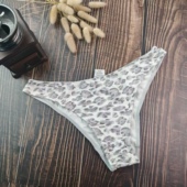 棉质低腰底裤 GG外贸大码 灰白豹纹印花半包三角内裤 女