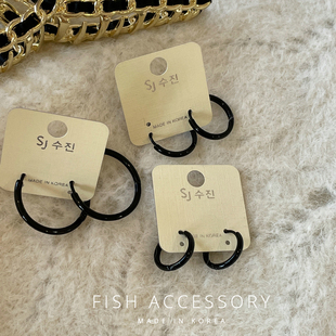 韩国进口极简风耳钉酷黑色光面大小圈个性 男女耳环通勤气质耳饰