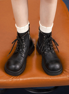 玛速主义2026年春季新款厚底粗跟马丁靴休闲百搭短靴时尚黑色单靴