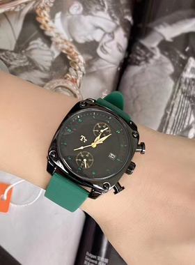 TT潮流霸气手表女绿色时尚大表盘方形硅胶女表小众轻奢休闲学生表