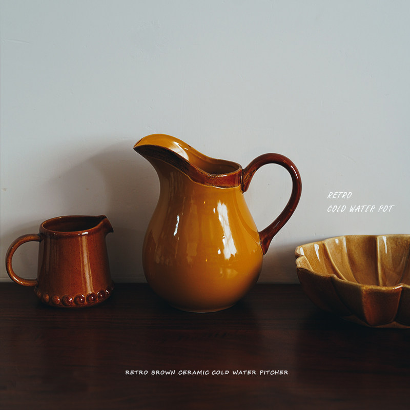 出口北欧复古棕色陶瓷水升花瓶