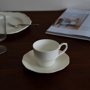 北欧经典 出口欧式古典白瓷高脚咖啡杯碟 高透拿铁杯下午茶花茶杯