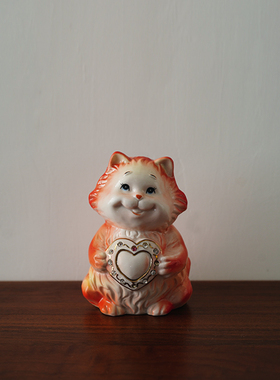 手绘橘猫陶瓷镶钻爱心治愈摆件