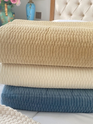 宝宝绒绣花床盖棉两面用双面床盖一面绒一面棉单件绗缝被冬夏两用